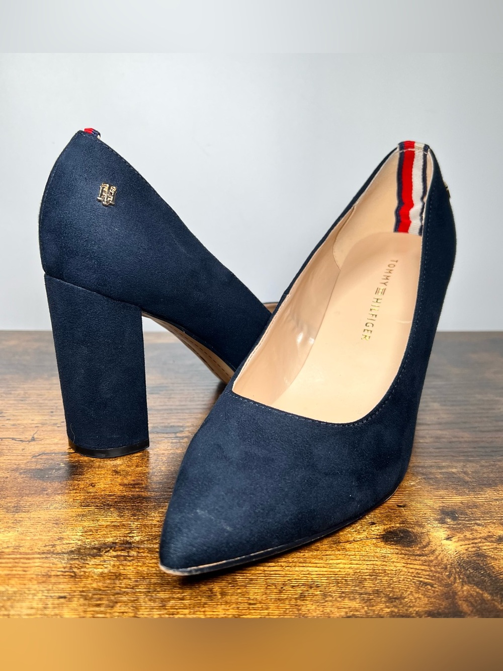 🔹Tommy Hilfiger Navy Pointed Block Heels with Signature Stripe, High Heel Pumps